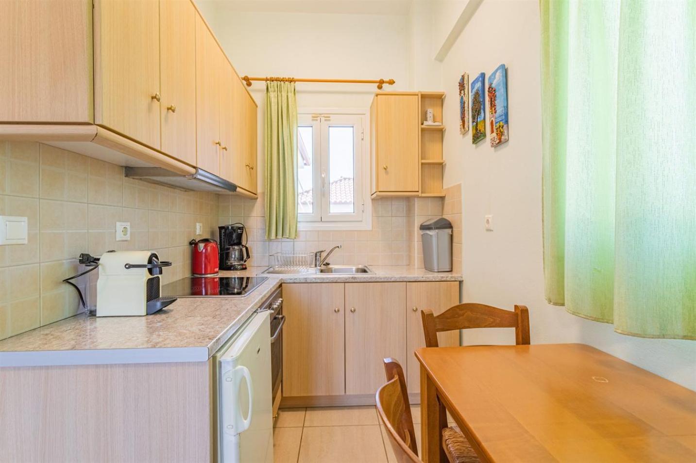 Vasiliki Apartments Stoupa Bagian luar foto